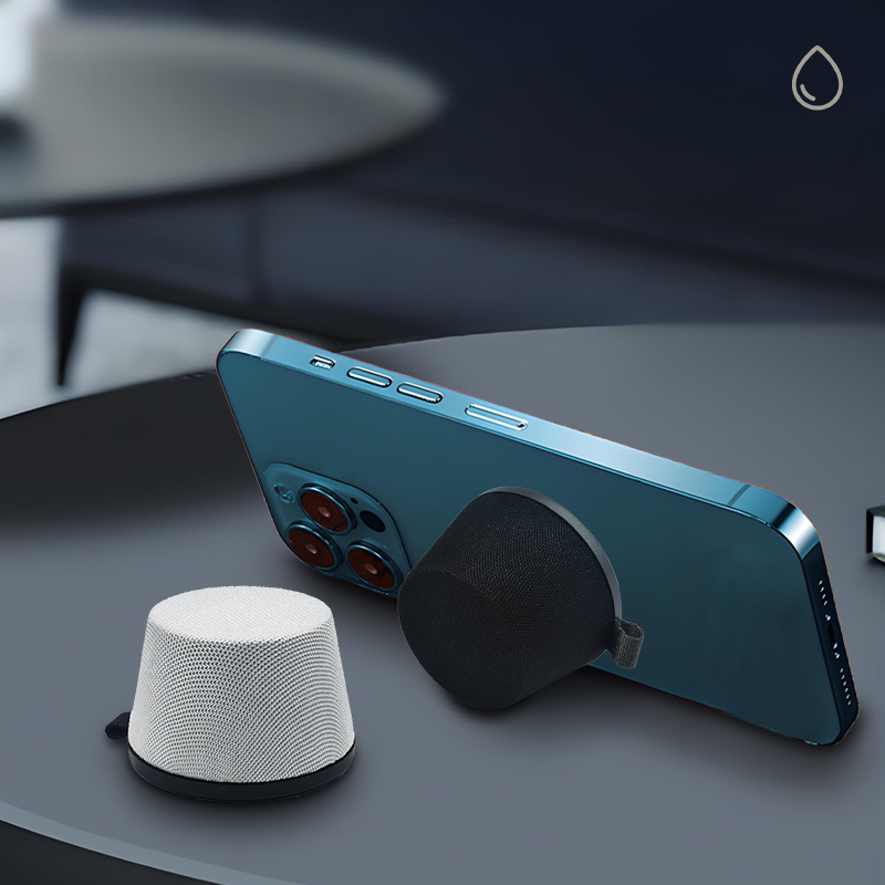 Wholesale IPX7 waterproof Bluetooth speaker, portable mobile phone magnetic bracket, wireless mini speaker